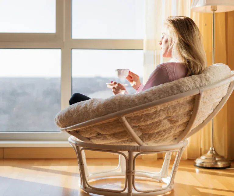 Graduation Gift Message Ideas for Her Next Chapter | 2luv